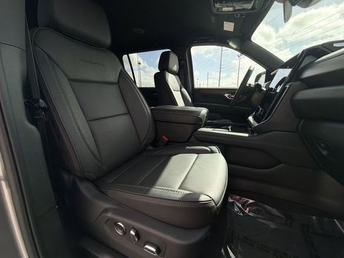 New 2026 GMC Yukon XL Denali AWD/4WD image 34