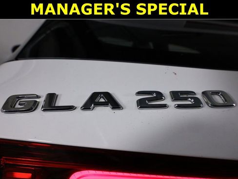 Certified 2023 Mercedes-Benz GLA 250 4MATIC w/ Premium Package image 58