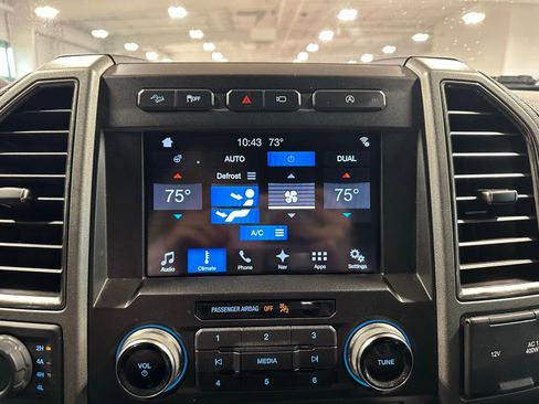 Used 2018 Ford F150 Raptor w/ Equipment Group 802A Luxury image 28