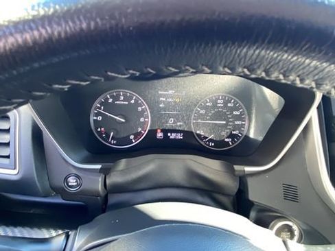 Certified 2023 Subaru Ascent Premium w/ Convenience Package AWD/4WD image 23
