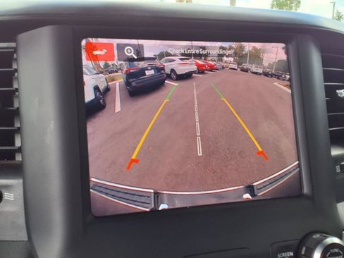 Used 2023 RAM 1500 Big Horn AWD/4WD image 24
