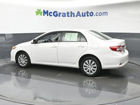 Used 2013 Toyota Corolla LE FWD image 22