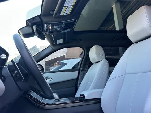 Used 2024 Land Rover Range Rover Velar Dynamic SE AWD/4WD image 5