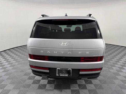 Used 2025 Hyundai Santa Fe Limited AWD/4WD image 7