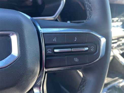 Used 2024 GMC Canyon Elevation w/ Elevation Premium Package image 17