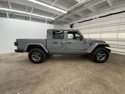 Used 2020 Jeep Gladiator Rubicon image 7