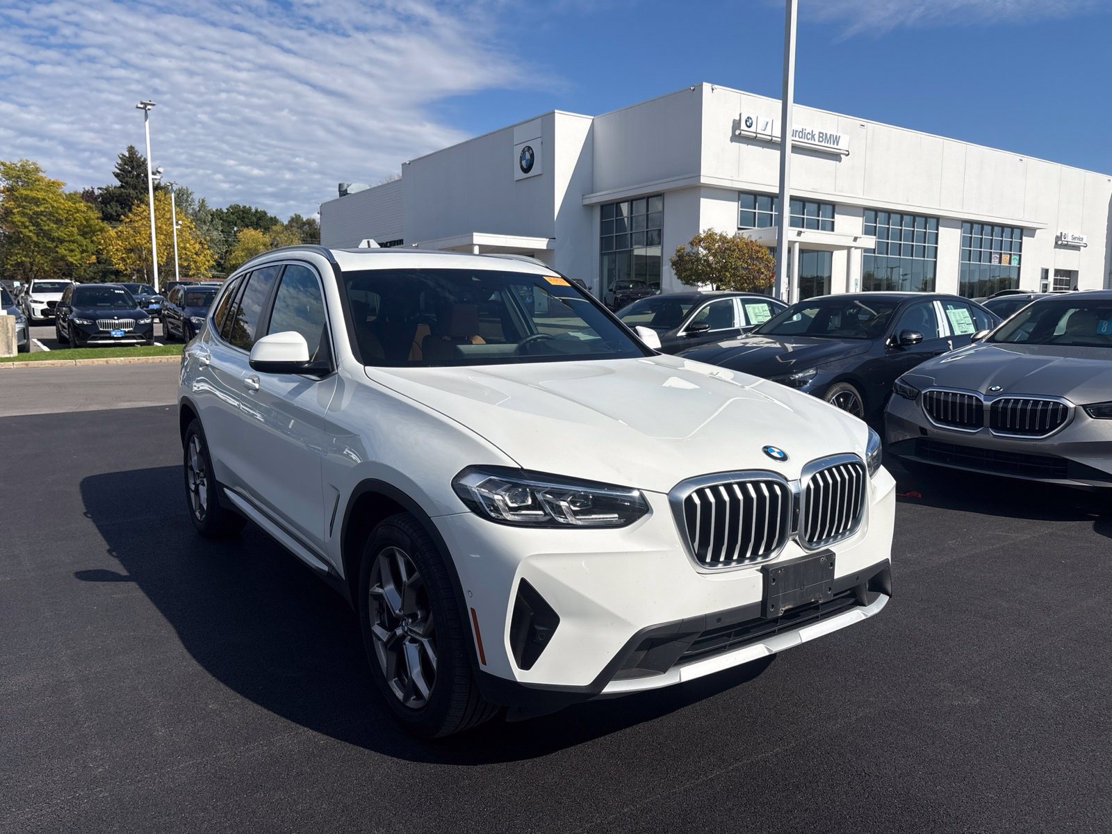 Certified 2024 BMW X3 xDrive30i w/ Premium Package AWD/4WD image 9