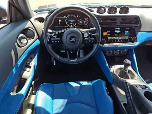 Certified 2024 Nissan Z Performance w/ Floor Mat Package RWD image 13
