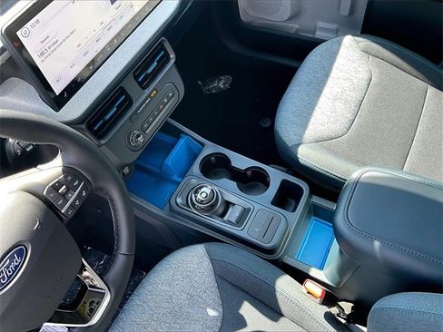 New 2025 Ford Maverick XLT w/ XLT Luxury Package image 9