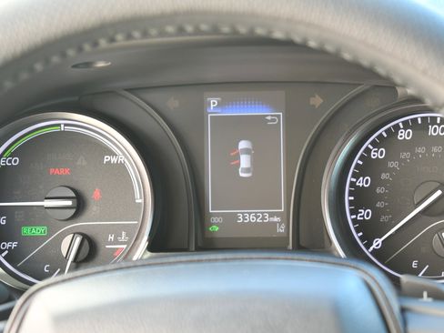 Used 2022 Toyota Camry SE FWD image 20