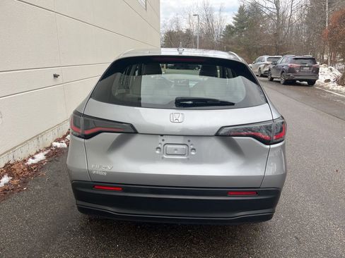 Certified 2023 Honda HR-V LX image 8