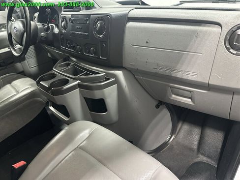 Used 2013 Ford E-250 and Econoline 250 w/ PWR Group image 5