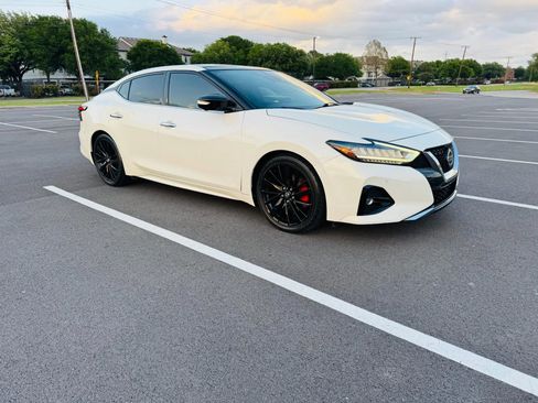 Used 2019 Nissan Maxima Platinum w/ Reserve Package image 3