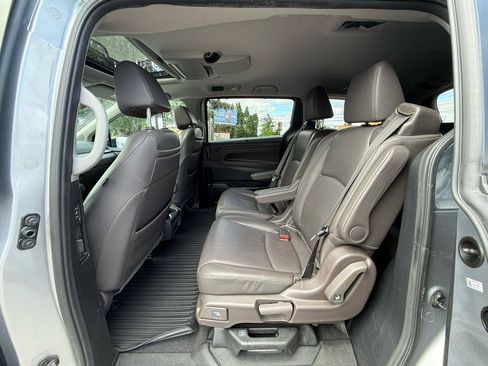 Used 2018 Honda Odyssey EX-L image 14