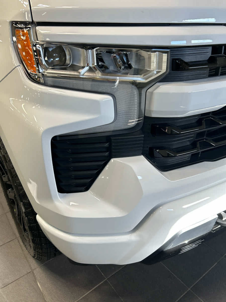 New 2026 Chevrolet Silverado 1500 RST AWD/4WD image 4