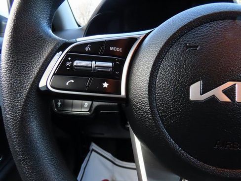 Used 2024 Kia Forte LXS image 30