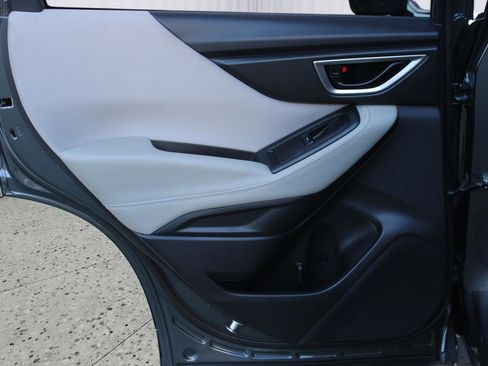 Used 2023 Subaru Forester image 40