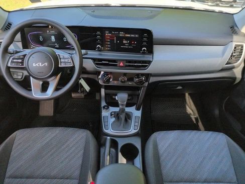 Used 2026 Kia Seltos LX FWD image 14
