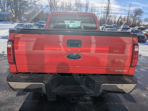 Used 2016 Ford F250 XL w/ Power Equipment Group image 9