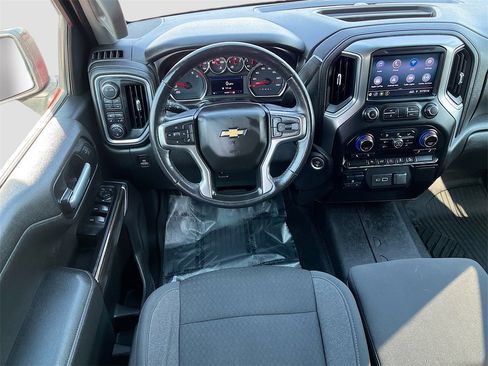 Used 2021 Chevrolet Silverado 1500 RST image 20