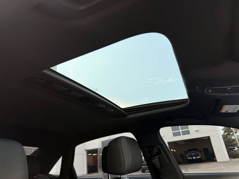 Used 2019 Audi A4 2.0T Premium w/ Convenience Package AWD/4WD image 17