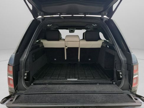 Used 2021 Land Rover Range Rover Westminster Edition image 7