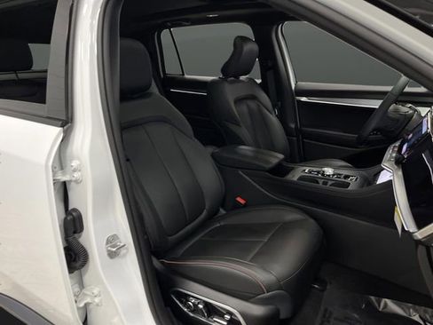 Used 2024 Jeep Wagoneer Launch Edition image 34