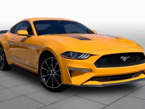 Used 2022 Ford Mustang Coupe w/ Equipment Group 101A RWD image 3