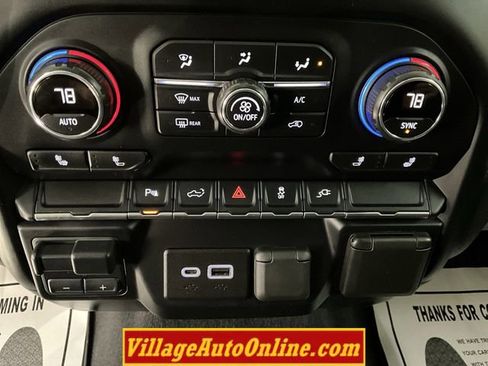 Used 2020 Chevrolet Silverado 2500 LT w/ Fleet Comfort Package image 27