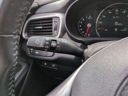 Used 2020 Kia Sorento EX image 11
