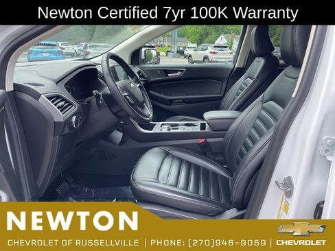 Used 2024 Ford Edge SEL AWD/4WD image 4