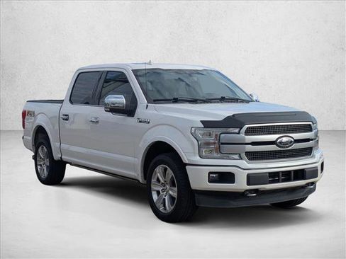 Used 2019 Ford F150 Platinum w/ Equipment Group 701A Luxury AWD/4WD image 3