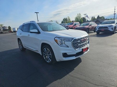 Used 2022 GMC Terrain Denali image 70