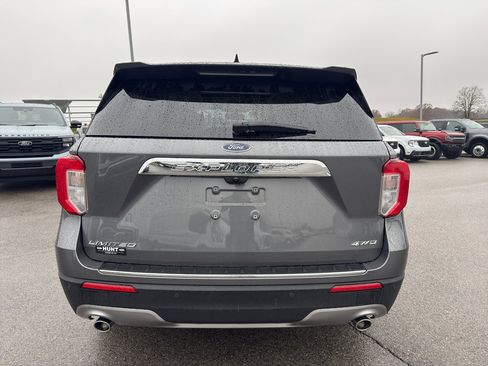 Certified 2023 Ford Explorer Limited w/ Equipment Group 301A image 6