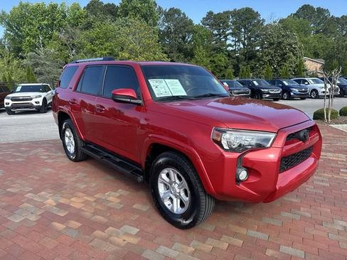 Used 2019 Toyota 4Runner SR5 RWD image 38