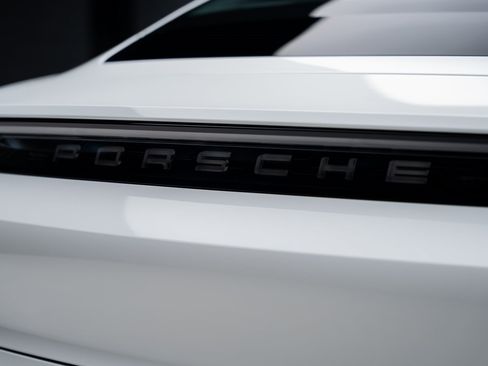 Used 2023 Porsche Taycan w/ Premium Package image 29