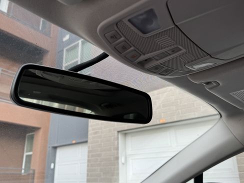 Used 2014 Ford Fusion SE w/ Equipment Group 202A image 23