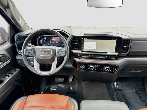 Used 2024 GMC Sierra 1500 Elevation RWD image 23