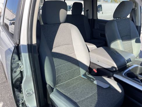 Used 2016 RAM 1500 Outdoorsman image 23