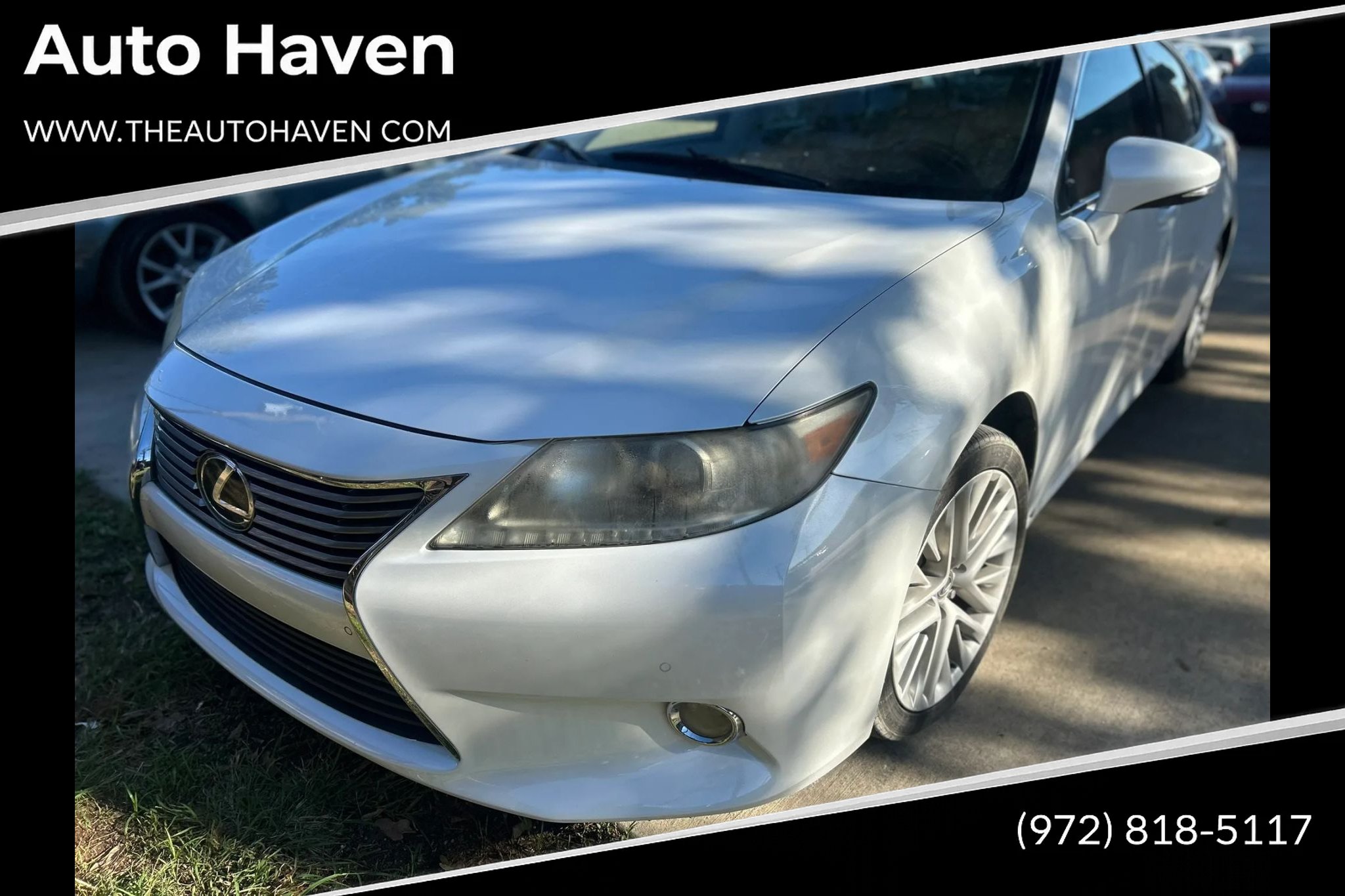 Used 2013 Lexus ES 350 w/ Luxury Pkg FWD image 1
