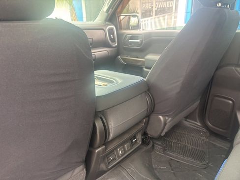 Used 2020 Chevrolet Silverado 1500 LT w/ All-Star Edition image 17