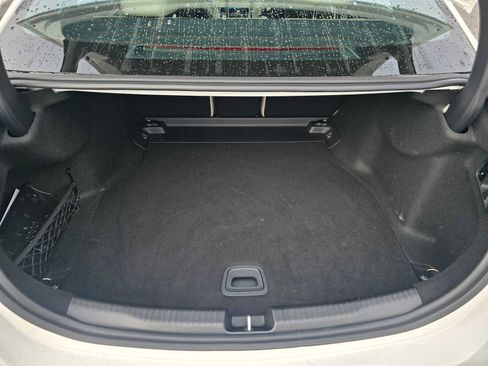 Used 2025 Mercedes-Benz C 300 Sedan image 17