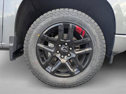 Used 2024 Chevrolet Silverado 1500 RST w/ Redline Edition AWD/4WD image 23