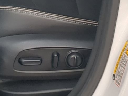 Used 2020 GMC Terrain Denali w/ GMC Pro Grade Package image 12