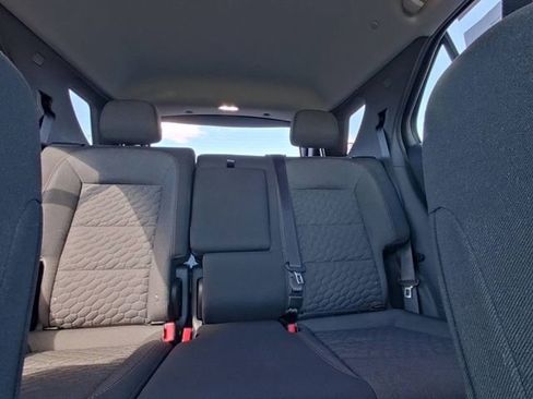 Used 2020 Chevrolet Equinox LT image 26