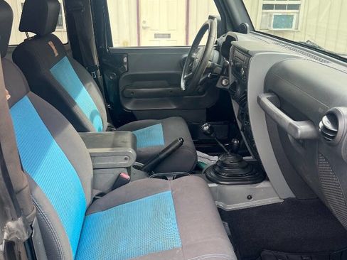 Used 2010 Jeep Wrangler Sport image 13