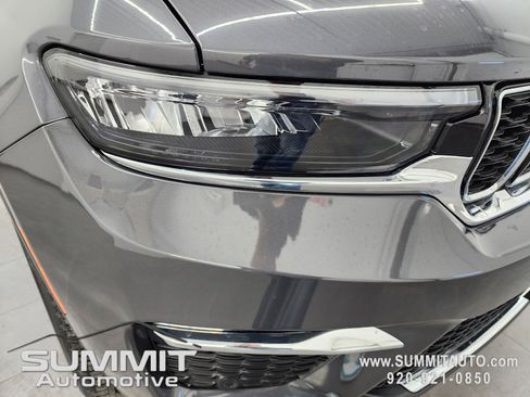 New 2025 Jeep Grand Cherokee Limited w/ Luxury Tech Group II image 27