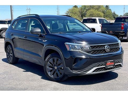 Used 2022 Volkswagen Taos S AWD/4WD image 2