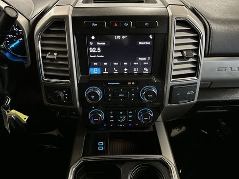 Certified 2017 Ford F250 Lariat w/ Chrome Package image 8