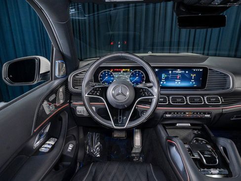 Certified 2024 Mercedes-Benz Maybach GLS 600 4MATIC image 19